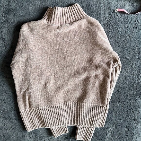 Velvet Soft Chunky Knit Tan Turtleneck Sweater / Women's Small - Picture 3 of 10